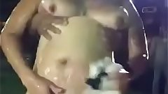 party za uchi huko india