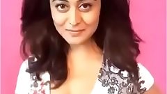 Falaq Naaz big boobs &_ deep cleavage