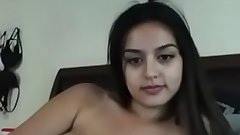 INDIAN HOT BABE PLAYING WITH WET PUSSY