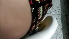 Desi aunty cleavage flash