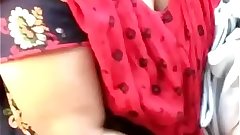 BOOB RACK OF SEDUCTIVE BHABHI IN QUEUE 2