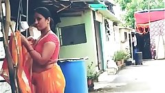 HORNY BHAIYANI BOOB AND WAIST SHOW