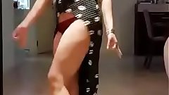 Hot Indian Model doing sensual dance on Punjabi song showing deep cleavage